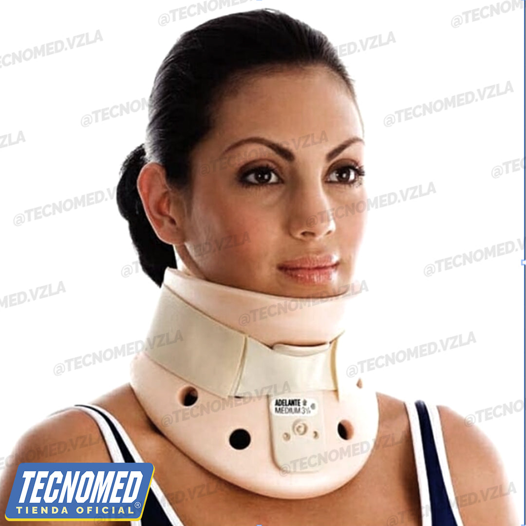 Collarín cervical ortopédico Tecnomed para soporte y estabilización de cuello y cervicales.